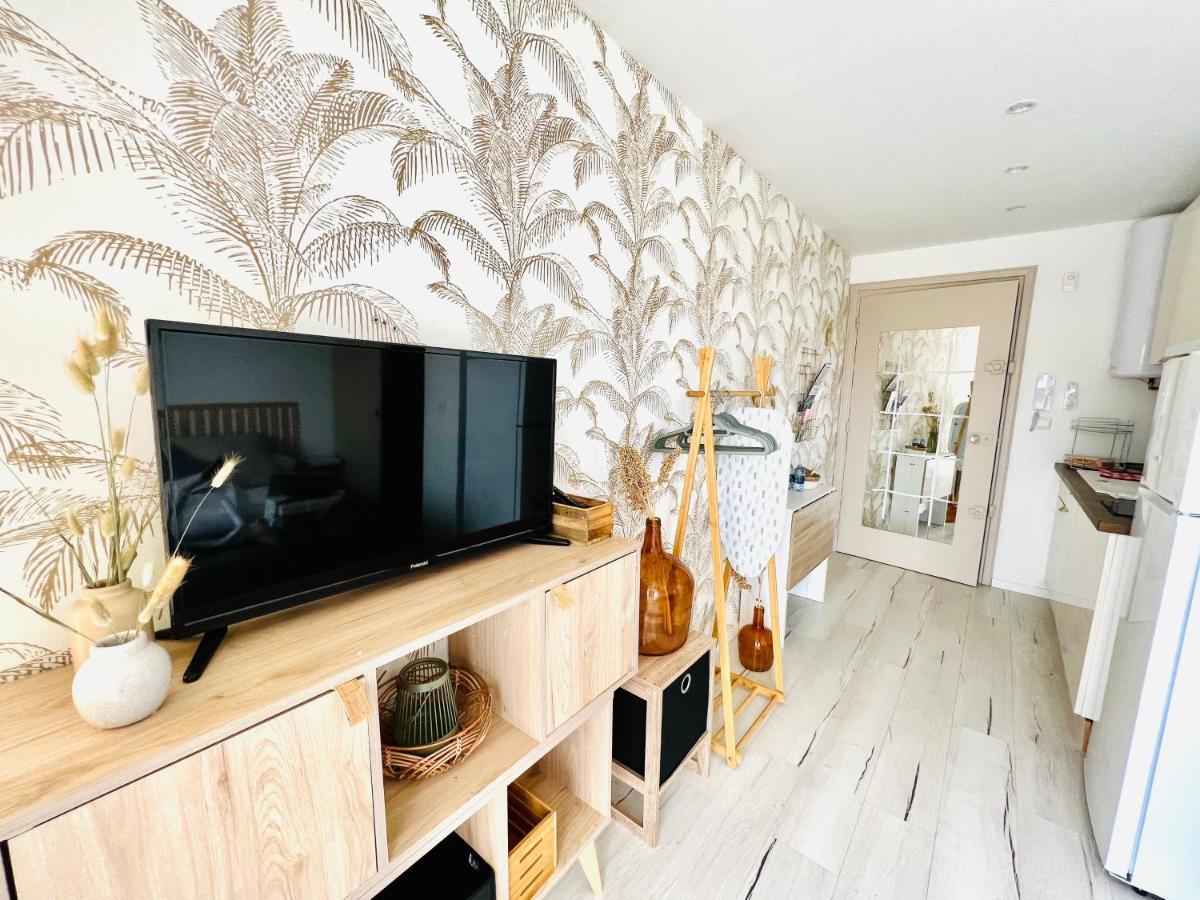 Les Palmiers - Appartement Avec Piscine Proche Plages - Wifi Et Clim Antibes Exterior foto